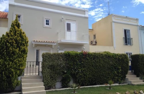 Quarteira Villa | Vilamoura villa with private pool near golf courses. WIFI GARTUITE