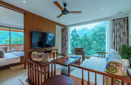 Byasi Hotel | VILEEN Rishikesh - A Wellness Resort by Ganga Kinare