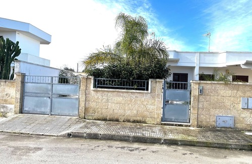 Torre Specchia Ruggeri Villa | VILLA 100 METERS FROM THE BEACH