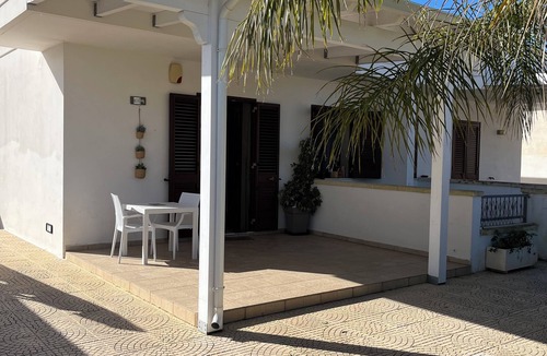 Torre Specchia Ruggeri Villa | VILLA 100 METERS FROM THE BEACH