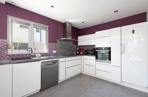 Hurtigheim Villa | Villa 250m² with private spa, barbecue, table football