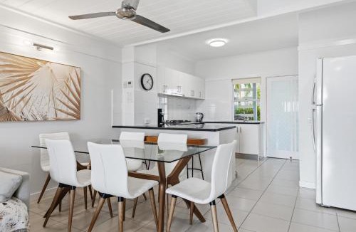 Brisbane Waterfront Villa | Villa 3 Beach Front Tangalooma