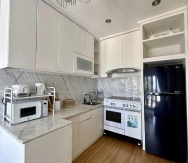 Taman Griya Villa | Villa 4BR Bukit