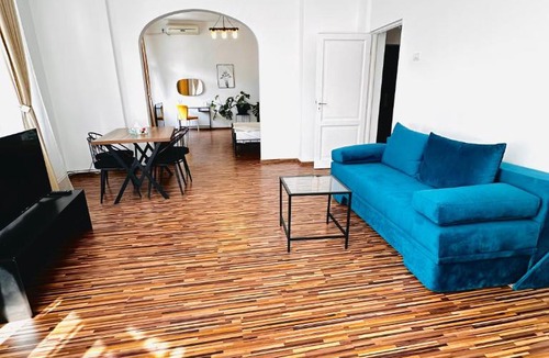 Old Town Apartment | Villa 56*