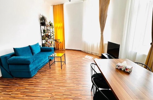 Old Town Apartment | Villa 56*