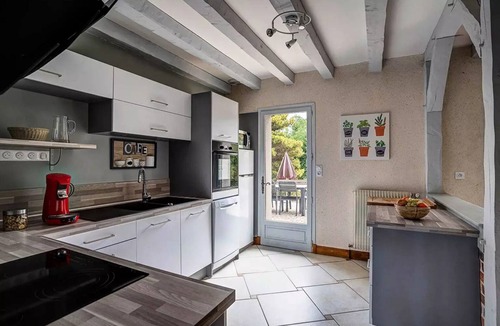 Pierrefitte-sur-Sauldre House | Villa 6 rooms 10 persons Air-conditioned *