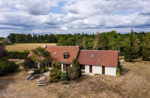 Pierrefitte-sur-Sauldre House | Villa 6 rooms 10 persons Air-conditioned *