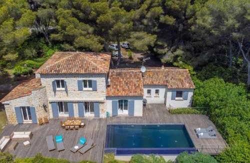 Le Dramont Villa | Villa, 8 pers, pieds dans l'eau