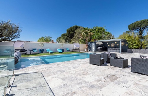 Camps-la-Source Villa | Villa 8 pers. With private pool , 5 star rating 🌟