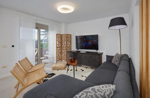 Tivat Villa | Villa A Cappella