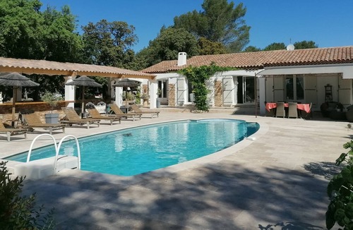 Cotignac Villa | Villa, absolute calm, all comfort with swimming pool.