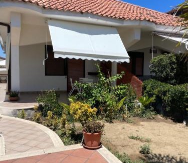 Agnone Bagni House | Villa Acacie Capì