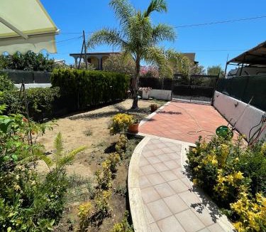Agnone Bagni House | Villa Acacie Capì