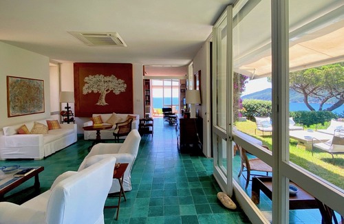 Lacona Villa | Villa Acquarilli is the most exclusive location on Elba Island.