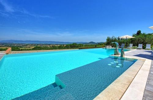 Panicale Villa | Villa Acquaviva with Panoramic, Private Pool and Gym - by PosarelliVillas