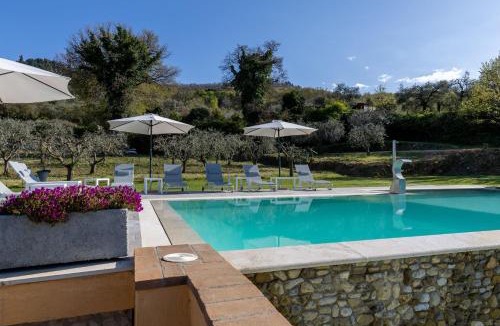 Panicale Villa | Villa Acquaviva with Panoramic, Private Pool and Gym - by PosarelliVillas