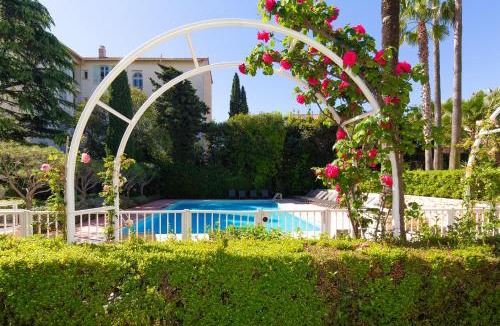 Prado - Republique Apartment | Villa AD’ALTA