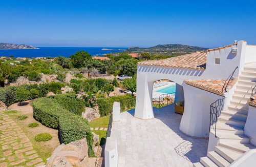 San Teodoro Villa | Villa Adele, sea view, pool, 700 meters from the beach