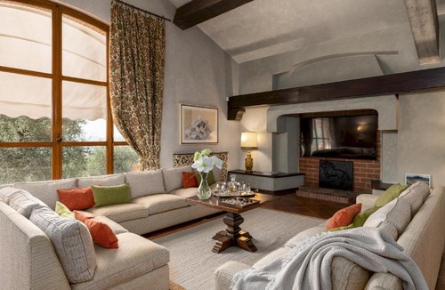 Uzzano Villa | VILLA ADISA 8, Emma Villas