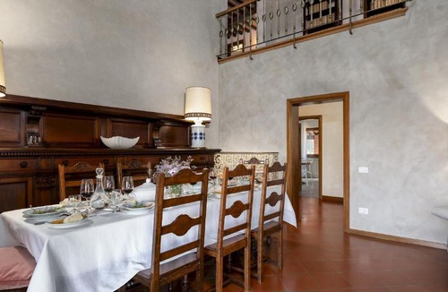 Uzzano Villa | VILLA ADISA 8, Emma Villas