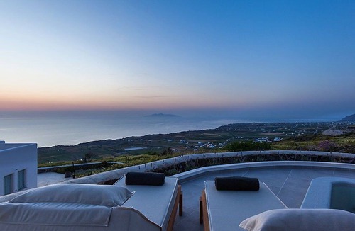 Imerovigli Villa | Villa Aethera Sunrise Imerovigli | Sea Views | Short Walk to Caldera Views
