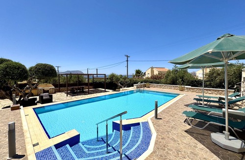 Kokkinon Khorion Villa | Villa Afrati