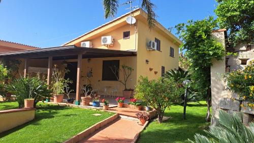 Trabia Villa | Villa Agae