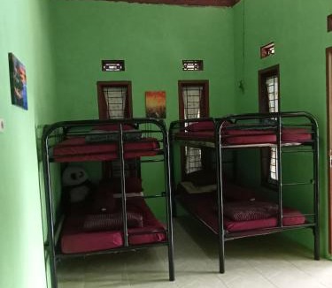 Jambu Luwuk House | Villa Ainun