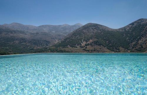 Vrachasi Villa | Villa Aires