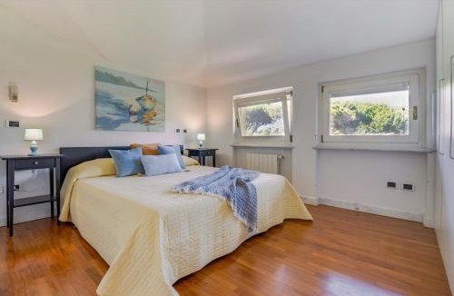 Poveromo Villa | Villa Alberta With Reserved Beach Spot