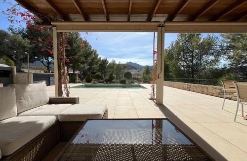 Moratalla Villa | Villa Aldora. Villa con piscina en Moratalla