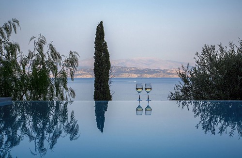 Poulades Villa | Villa ALGEOS between sky and crystal clear sea