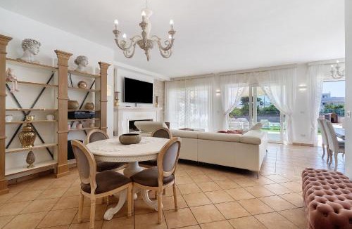 Torre Suda House | Villa Alisea