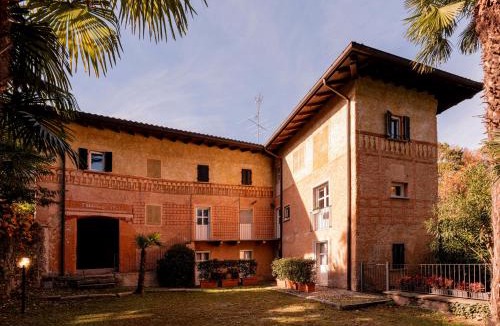 Belgirate Apartment | Villa Allgayer - Ancient dependance