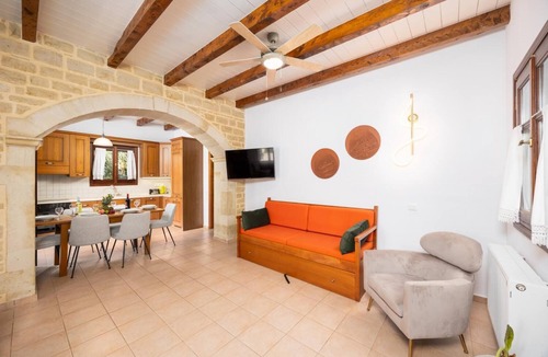 Prines Villa | Villa Aloe - Three Bedroom Villa, Sleeps 6