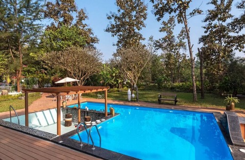 Sajan Villa | Villa Alora, Palghar by Ebony Stays | Private 6 BHK with Pool & Garden