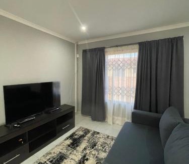 Aliwal North Villa | Villa Amari