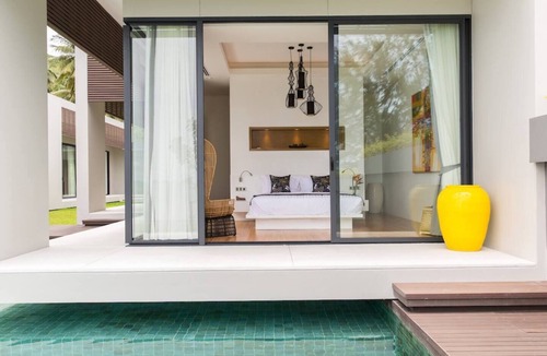 Bang Po Villa | Villa Anar - 5 bedrooms beachfront