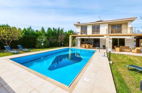 Chlorakas Cabin | Villa Anassa Private Pool Near Beach