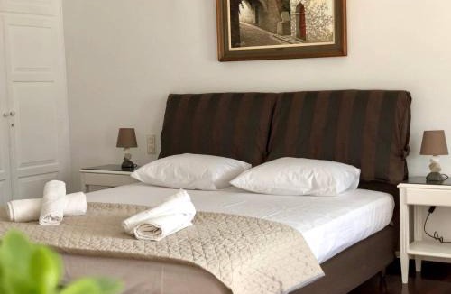 Andros Town Villa | Villa Andros Époque