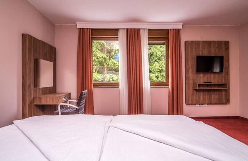 Vrelo Korenicko Bed & Breakfast | Villa Angy