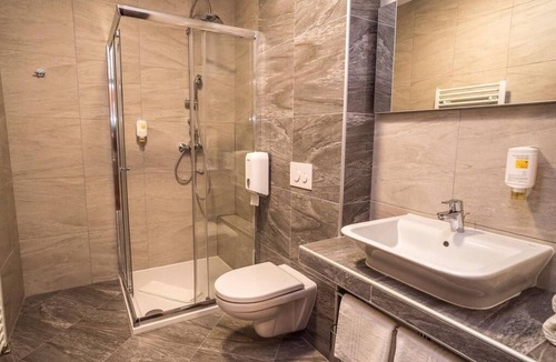 Vrelo Korenicko Bed & Breakfast | Villa Angy