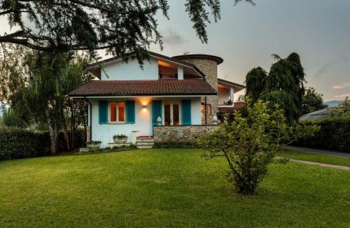 Vicopelago Villa | Villa Annalisa