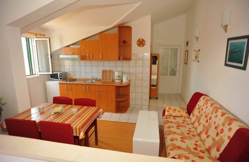 Sutivan Apartment | Villa Anni