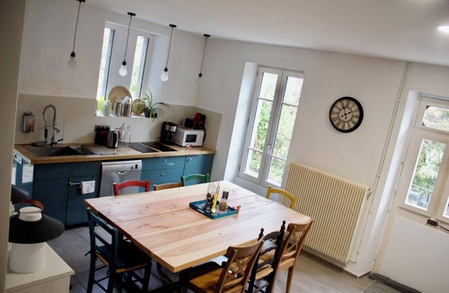 Saint-Nectaire Villa | Villa Antoinette - ideal for large families