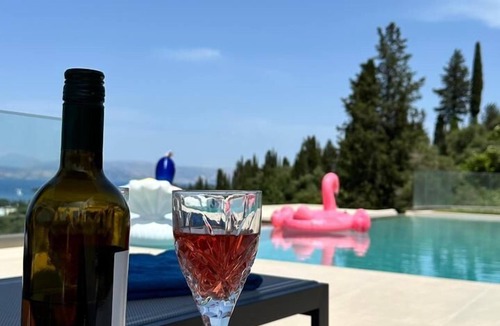 Danilia Villa | Villa Antonis