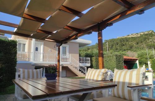 Zalongo Villa | Villa Aphrodite