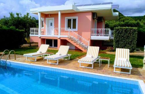 Zalongo Villa | Villa Aphrodite