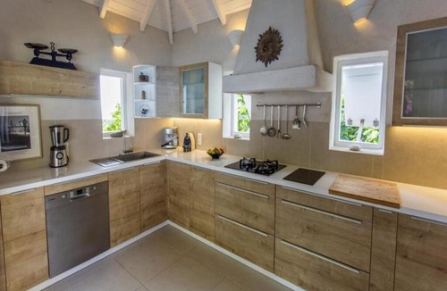 Mont Morne de Vitet Villa | Villa Apiano