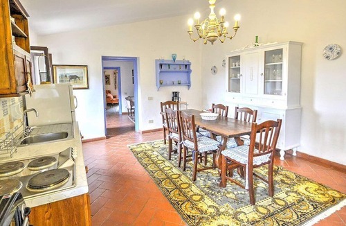 Certaldo Villa | Villa Apollo Grande: A luxurious three-story villa in a history-rich eighteenth-century estate, with Free WI-FI.